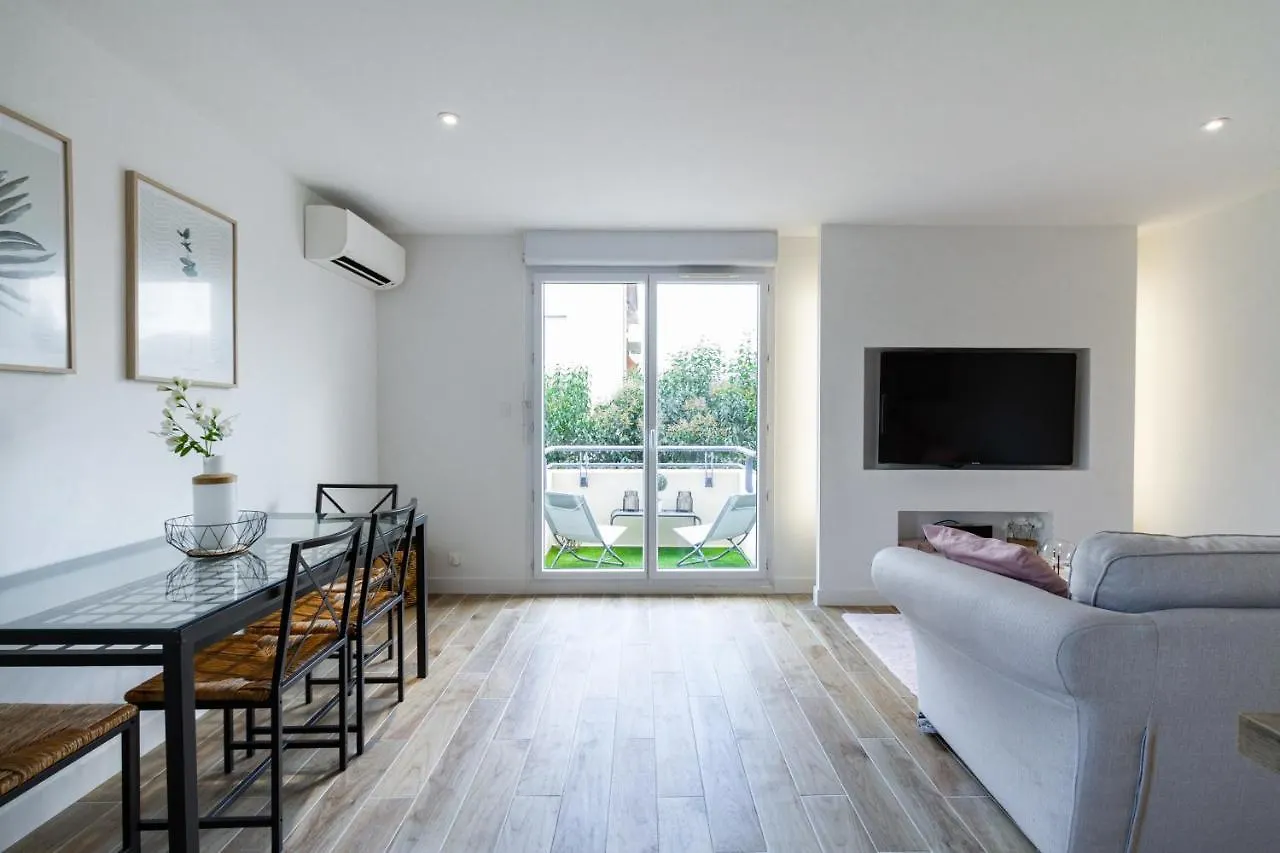 Luxury Home In Toulouse 0*,  France